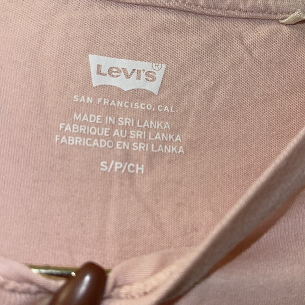 Levi tee - Picture 5 of 6